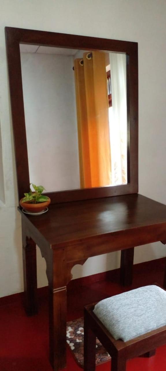 Shine View Hiriketiya Apartment Dikwella